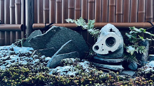 585FE7E6-656F-44DB-9256-27F5199711F4