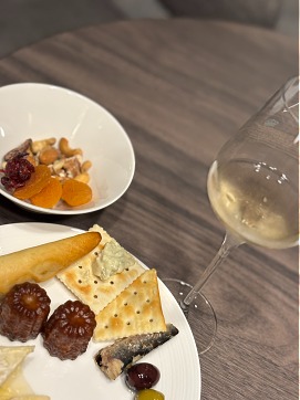 D2F82B5F-B19D-4B71-9BBD-954E29F3D701